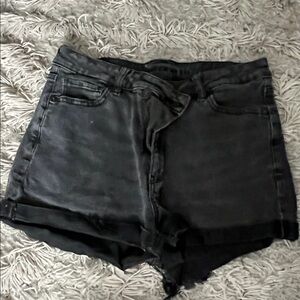 Stylish Black Denim Women's Shorts